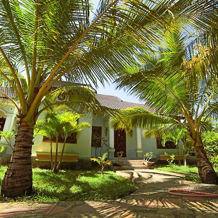 Gold Rooster Resort Phan Rang Bagian luar foto